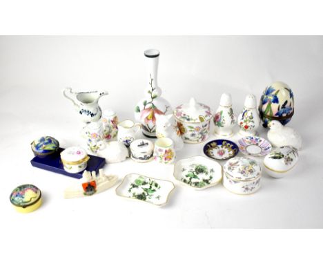 A quantity of mixed decorative ceramics to include Aynsley cat, Aynsley Pembroke pepper pot, Minton cruet, various Coalport j
