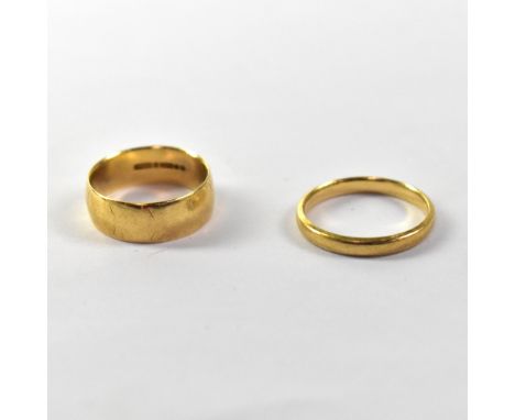 Two vintage 9ct gold band rings, size M and size K, combined approx 4.8g (2).