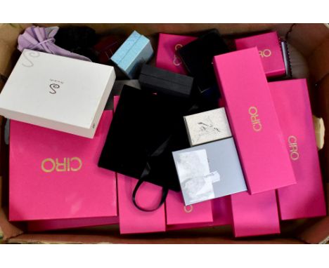 A large quantity of mainly boxed vintage jewellery to include Ciro necklaces, brooches and pendants, a Suam drop necklace, va