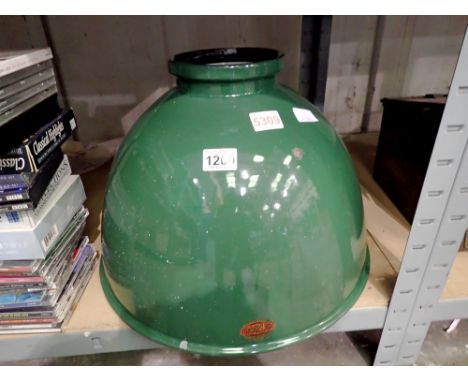Large enamelled industrial light fitting, D: 45 cm. Not available for in-house P&amp;P 