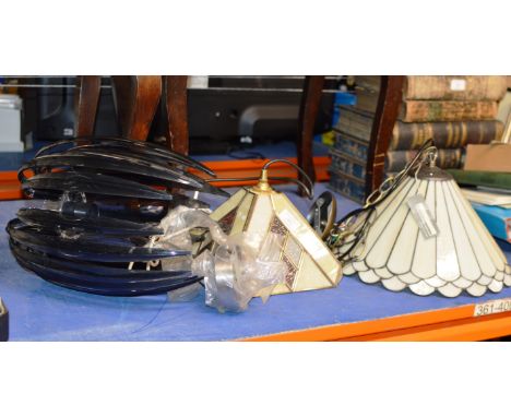 3 VARIOUS VINTAGE LIGHT FITTINGS