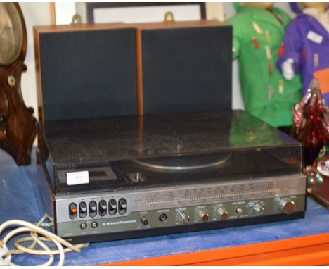VINTAGE TURNTABLE WITH TWIN SPEAKERS     