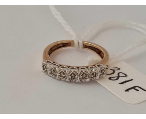 A half hoop diamond ring 9ct size I     1.9 gms