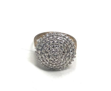 9ct Gold Diamond Cluster Ring (4.1g)