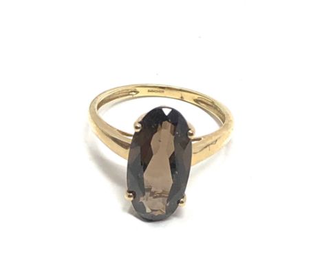 9ct Gold Smokey Quartz  Ring (2.4g)