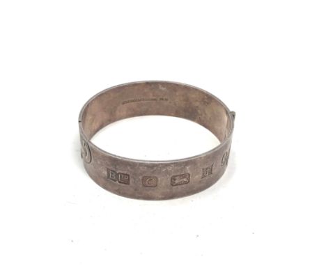 Sterling Silver Hallmarked 1977 Ornate Floral Bangle (43g)