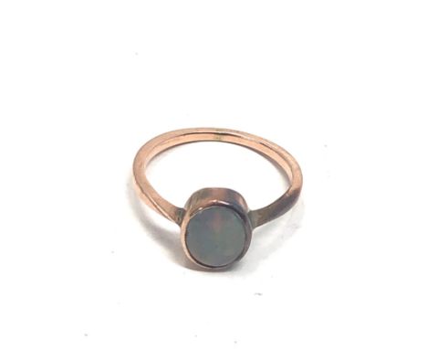 9ct Gold Opal Ring (1.6g)