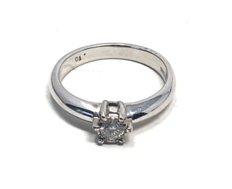 9ct White Gold Diamond  Ring (2.1g)