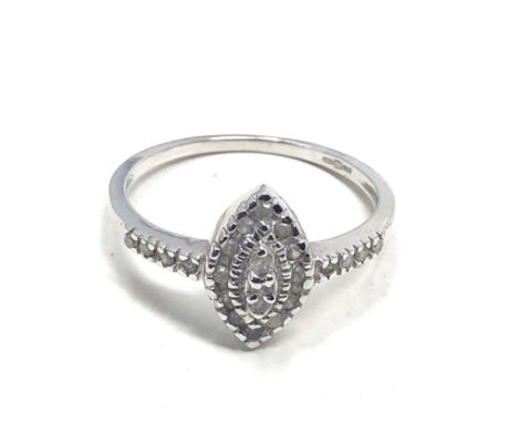 9ct White Gold Diamond  Ring (2.1g)