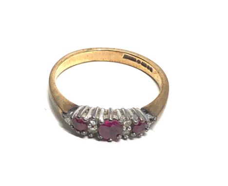 9ct Gold Diamond &amp; Ruby Ring  (2.4g) missing small diamond