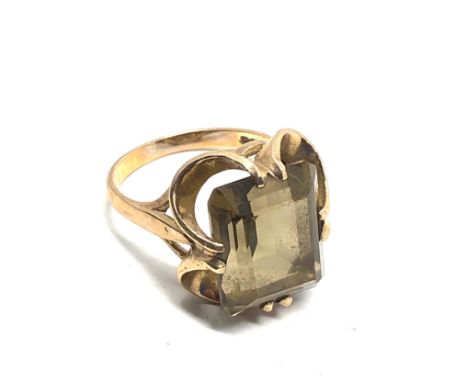 9ct Gold Smokey Quartz Ring (6.1g)