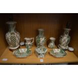 A quantity of Masons Applique china, to include two table lamps.