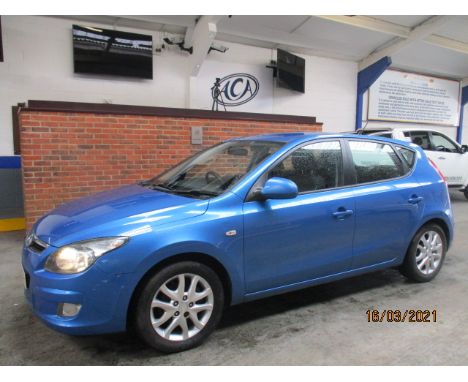 Make &amp; Model: Hyundai i30 ComfortDate of Reg: AO0 XSRColour: Bluecc: 1396MoT: 05-08-2021Fuel Type: PETROLMileage: 104kTra