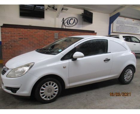 Make &amp; Model: Vauxhall Corsa CDTiDate of Reg: WU58 TJYColour: Whitecc: 1248MoT: 12-01-2022Fuel Type: DIESELMileage: 167kT