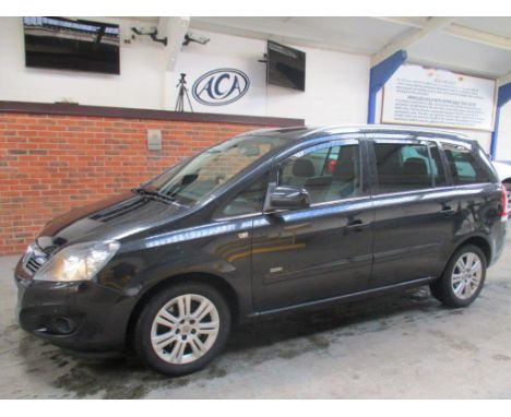 Make &amp; Model: Vauxhall Zafira Design CDTIDate of Reg: YG12 ZGMColour: Blackcc: 1686MoT: 22-10-2021Fuel Type: DIESELMileag