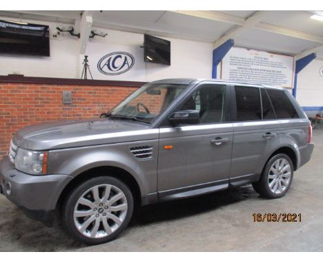 Make &amp; Model: Range Rover Sp HSE TDV6Date of Reg: LX56 HBYColour: Greycc: 2720MoT: 10-08-2021Fuel Type: DIESELMileage: 10
