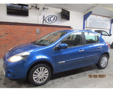 Make &amp; Model: Renault Clio Expression 16VDate of Reg: AU11 XGVColour: Bluecc: 1149MoT: 06-02-2022Fuel Type: PETROLMileage
