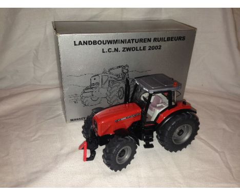 SIKU - MASSEY FERGUSON 8270 - LCN ZWOLLE 2002 - SHOW MODEL