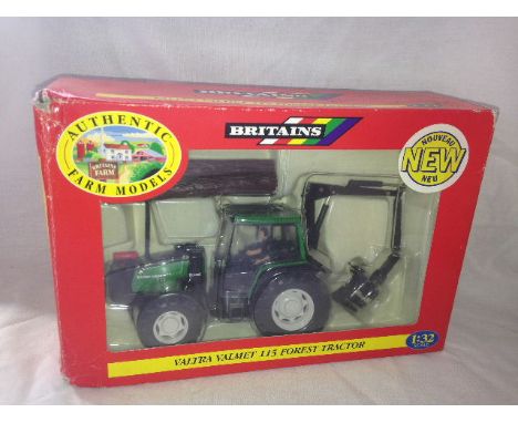 BRITAINS - VALTRA VALMET 115 FOREST TRACTOR (09447)