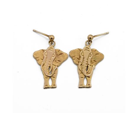 A pair of 9ct gold earrings, each in the form of an elephant with an articulated trunk, unmarked but tested as 9ct gold, 3.60