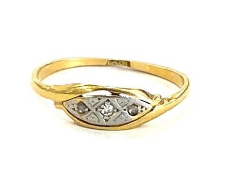 Antique 18ct diamond ring 1.6g 