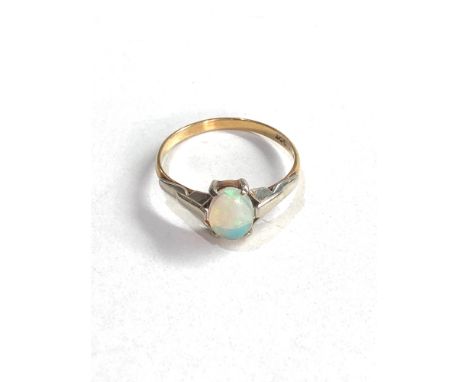 9ct gold opal ring 