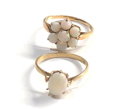 2 x 9ct gold opal rings 3.5g 