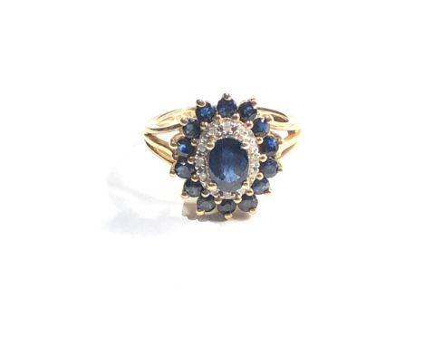 9ct sapphire &amp; diamond cluster ring 3.9g 