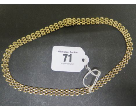 A 9ct yellow gold gate link necklace - approx 42cm - weight approx 25.2 grams 