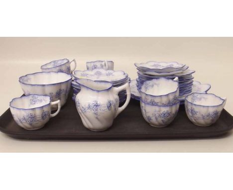 Royal Grafton 1930's tea service. Condition report: see terms and conditions.