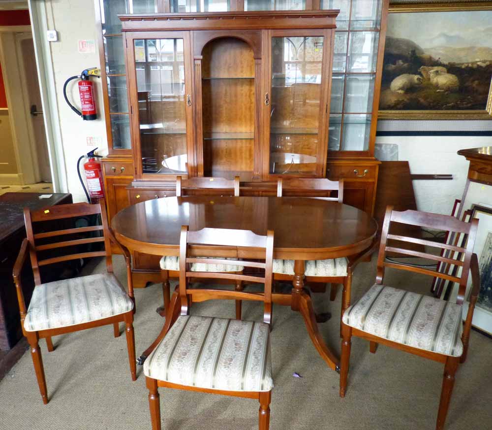 Yew Wood Strongbow Dining Room Suite Complete With Extending Lot 485 Yew Wood Strongbow Dining Room Suite Complete With Extending Pedestal Table Chairs
