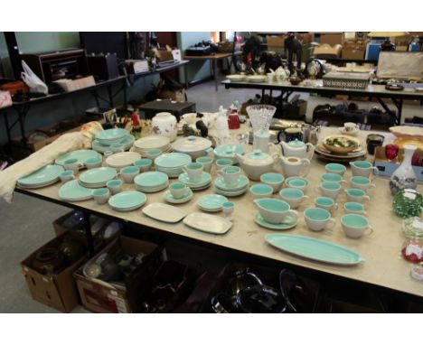Large quantity of Poole pottery tea/dinner wares