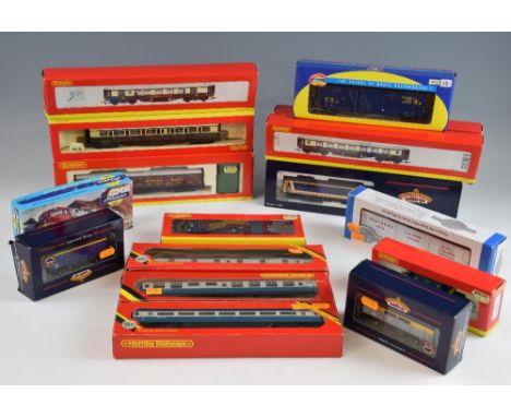 Hornby 00 gauge boxed carriages, coaches and other Rolling Stock to include CCT Utility Wagon, C A R Brake Van, Operating Mai