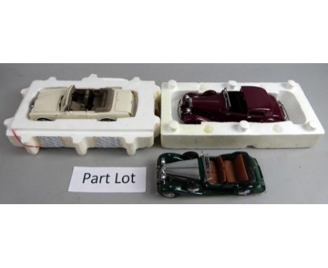  Franklin Mint and other model Sports cars including Alvis, and Rolls Royce, (5) and a tractor and a Ferrari super car (7)