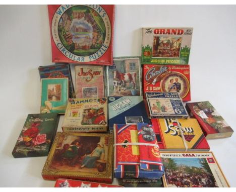 A quantity of jigsaw puzzles by Chad Valley, Mammoth, Victory and others, some items unboxed, F (Est. plus 21% premium inc. V