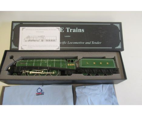 Ace Trains L.N.E.R. A4 "Osprey" in L.N.E.R. green, boxed E (Est. plus 21% premium inc. VAT)