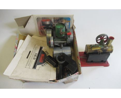 Playworn Mamod steam engines including No.2 stationary engine and steam road roller, some parts disassembled, F (Est. plus 21