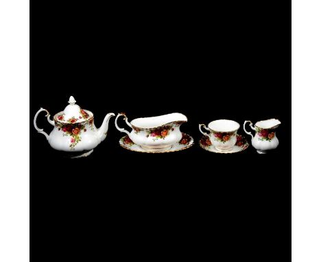 A large Royal Albert 'Old Country Roses' tea, breakfast, and dinner service.Qty: 3 boxesCondition report:This lot comprises t