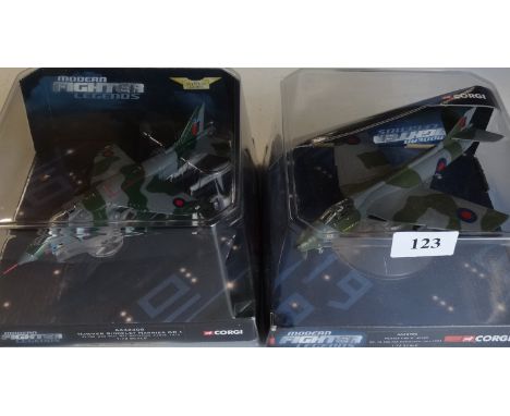 Corgi Modern Fighters - Hunter & Harrier airplanes (2) (boxes) 