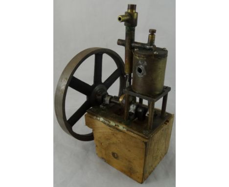 Model stationary engine 