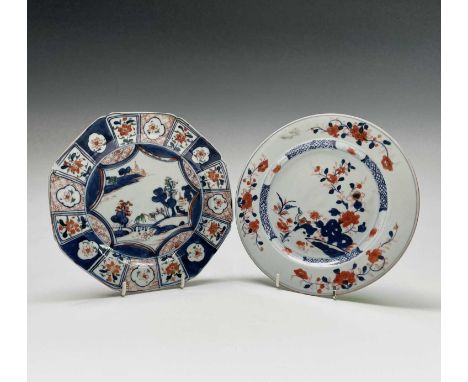 A Chinese Imari porcelain octagonal plate, 18th century, the landscape of trees, pagoda and bridge, width 22cm and a Chinese 