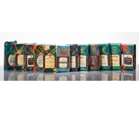 12 GORDON & MACPHAIL FLAT-BOTTLE MINIATURES:
OLD PULTENEY 8 YEAR OLD
Single Highland Malt Whisky, 40% volume.
LINKWOOD 15 YEA