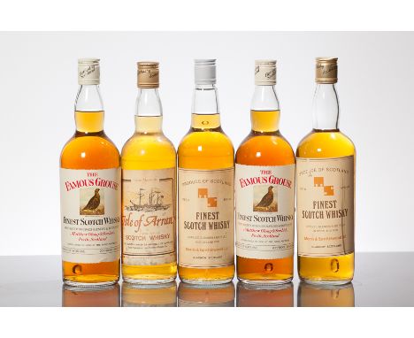 ISLE OF ARRAN
Blended Scotch Whisky. 70 cl, 40% volume.
THE FAMOUS GROUSE (2)
Blended Scotch Whisky. 26 2/3 fl. ozs., 70° pro