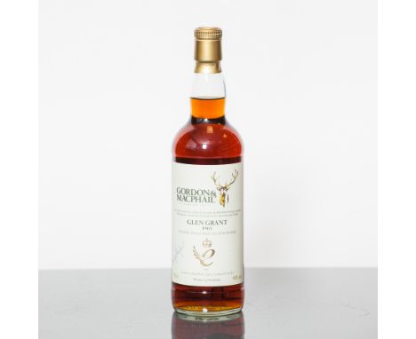 GLEN GRANT 1965
Single Speyside Malt, Bottled by Gordon & MacPhail, Distilled 2nd June 1965, Bottled August 2009, Cask No.: 3