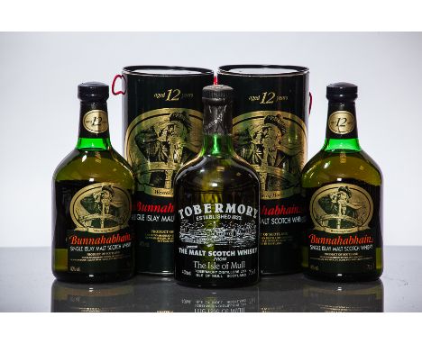BUNNAHABHAIN 12 YEAR OLD
Single Islay Scotch Whisky. In tube. 70 cl, 40% volume.
TOBERMORY
Single Island Scotch Whisky. 75 cl