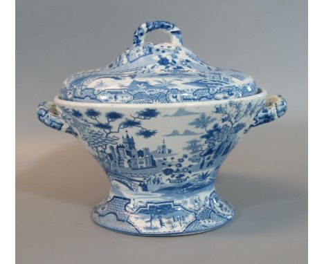 19th century Spode china blue and white transfer printed egg warmer stand and cover, in 'Gothic Castle' design, having domed 
