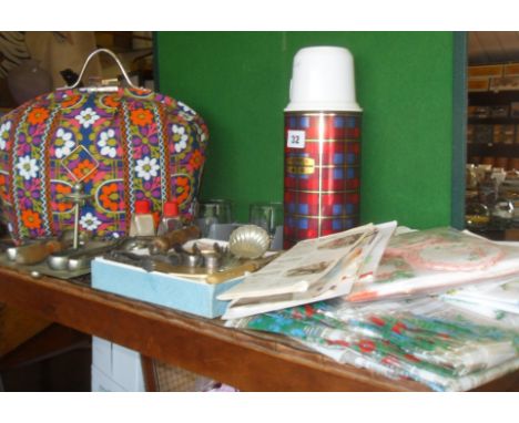 Assorted vintage kitchenalia, cutlery and retro teapot cosy bag!