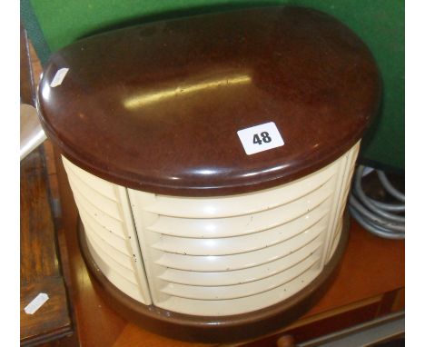 Bakelite and enamel room fan heater
