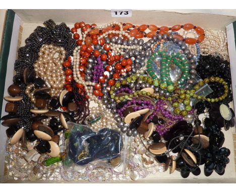 Large quantity of vintage costume jewellery