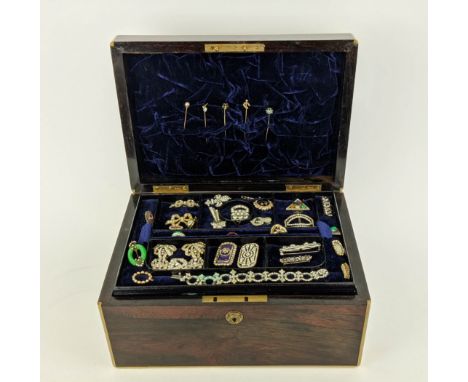 A MID 19TH CENTURY ROSEWOOD JEWELLERY BOX, containing a collection of assorted jewellery and costume jewellery, including ear